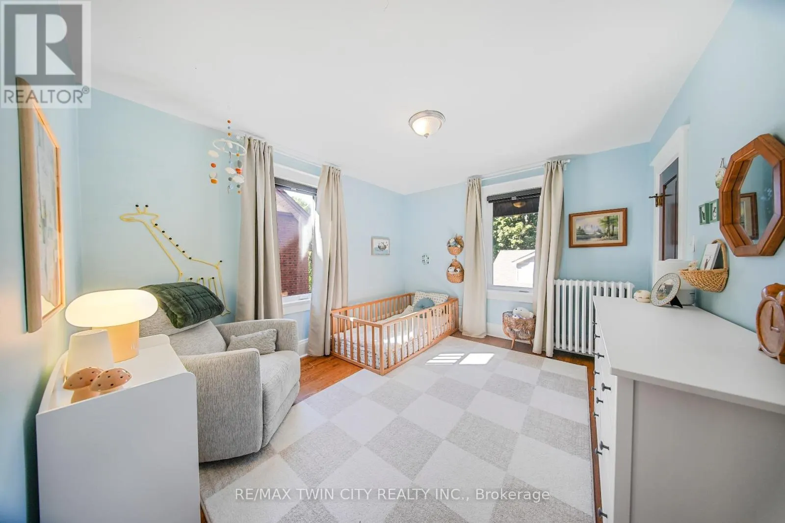 60 HEINS AVENUE