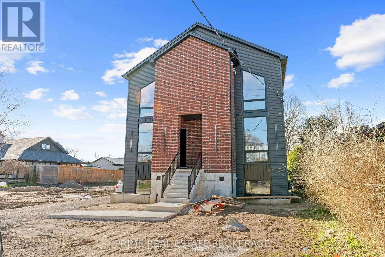 417 BASELINE ROAD E