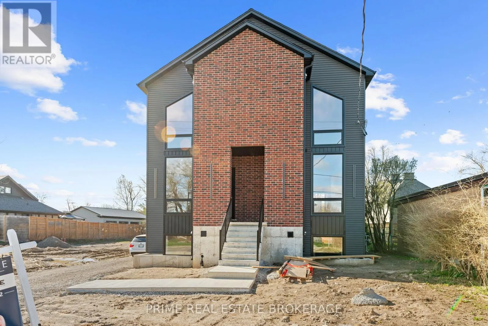 417 BASELINE ROAD E