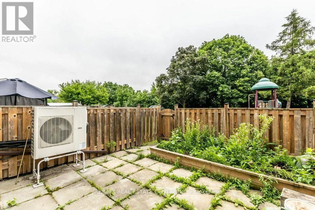 3 - 66 SUMMERCREST DRIVE