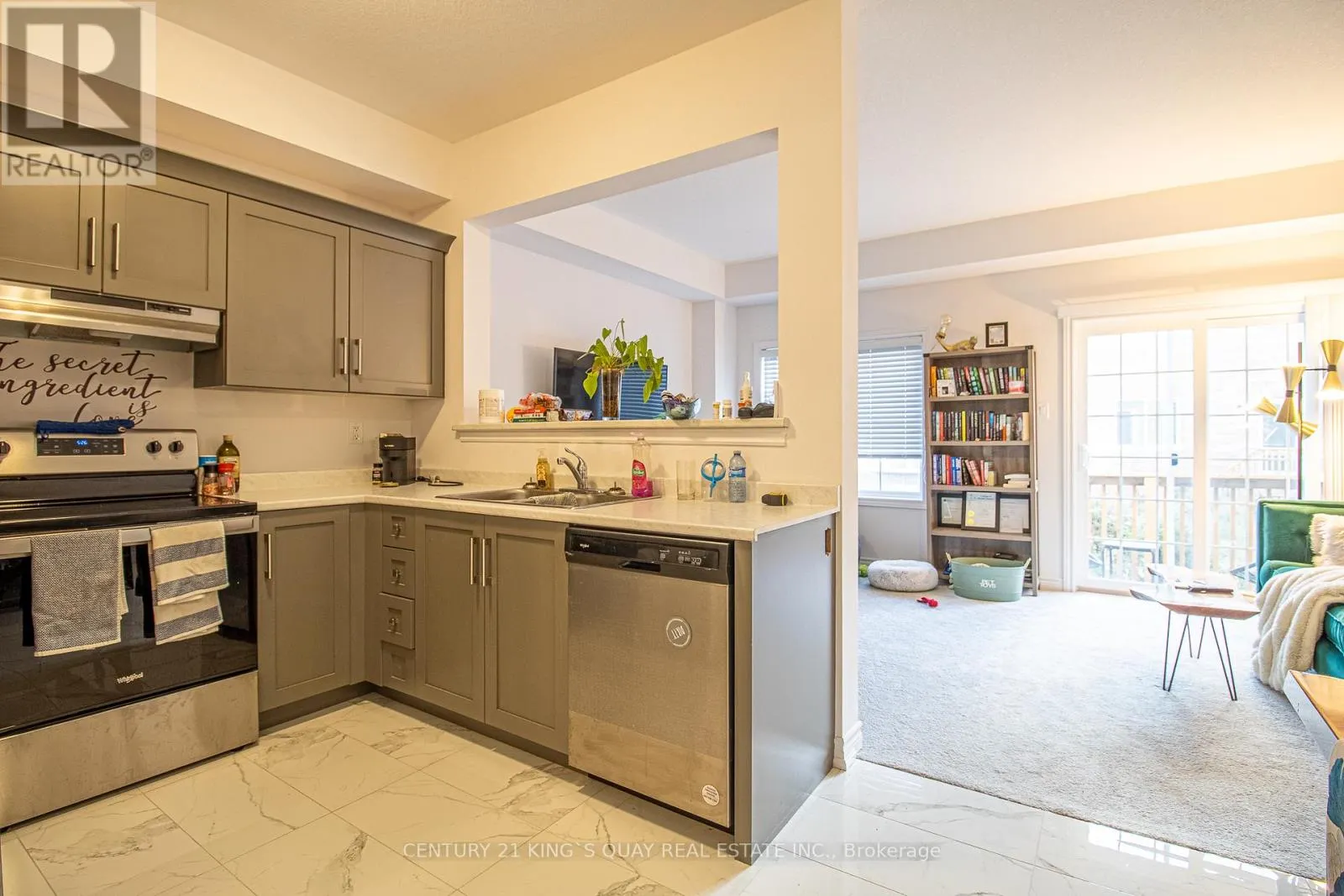 45 ELSEGOOD DRIVE