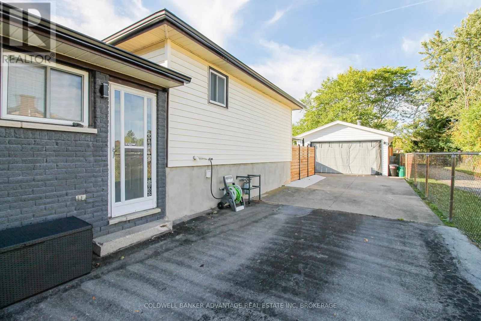 42 NEWLEAF CRESCENT