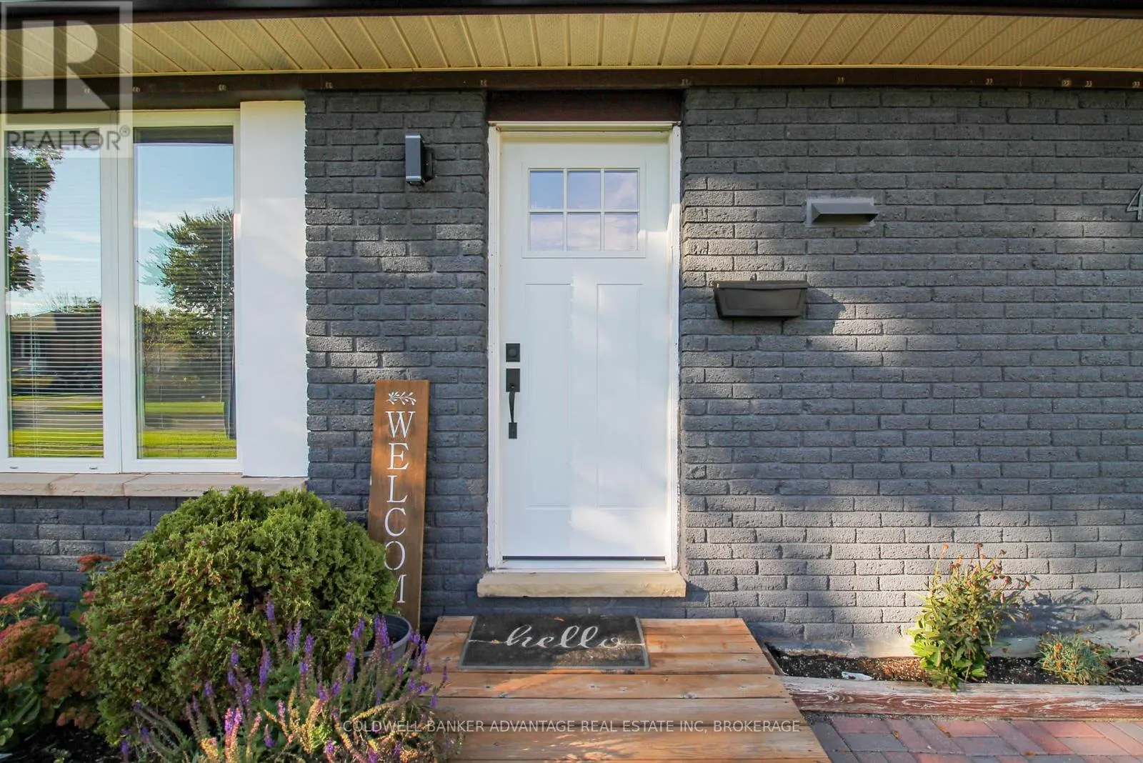 42 NEWLEAF CRESCENT