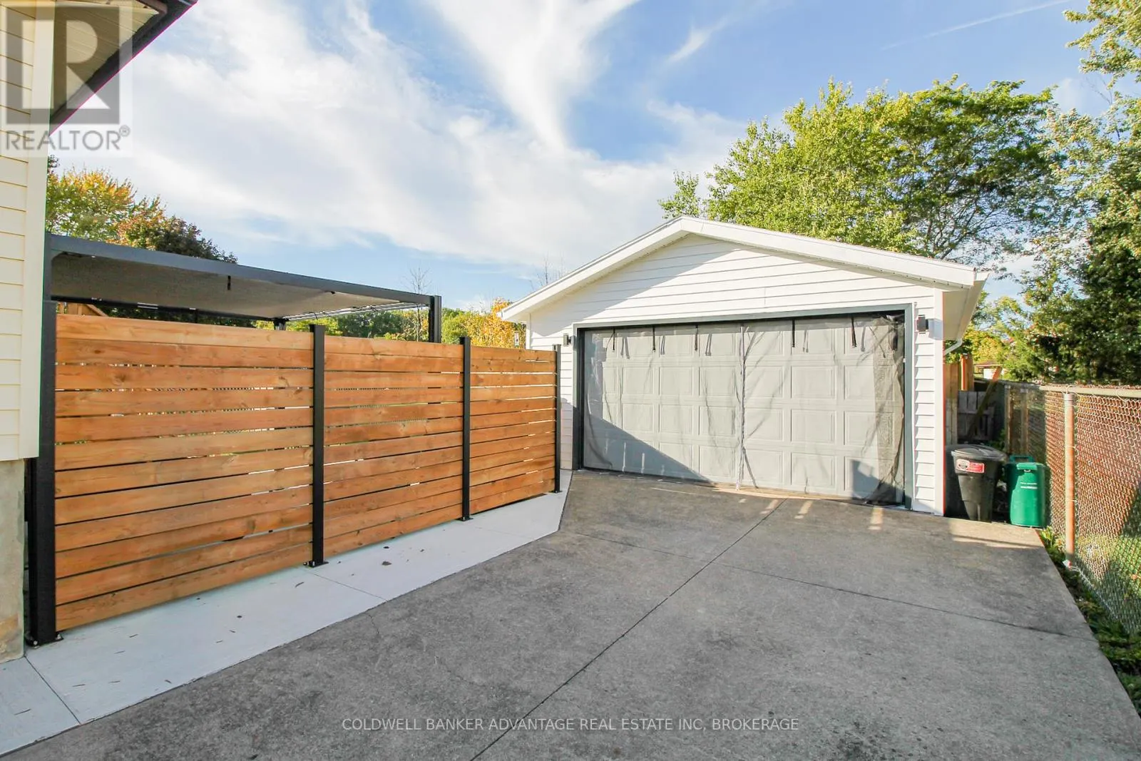 42 NEWLEAF CRESCENT