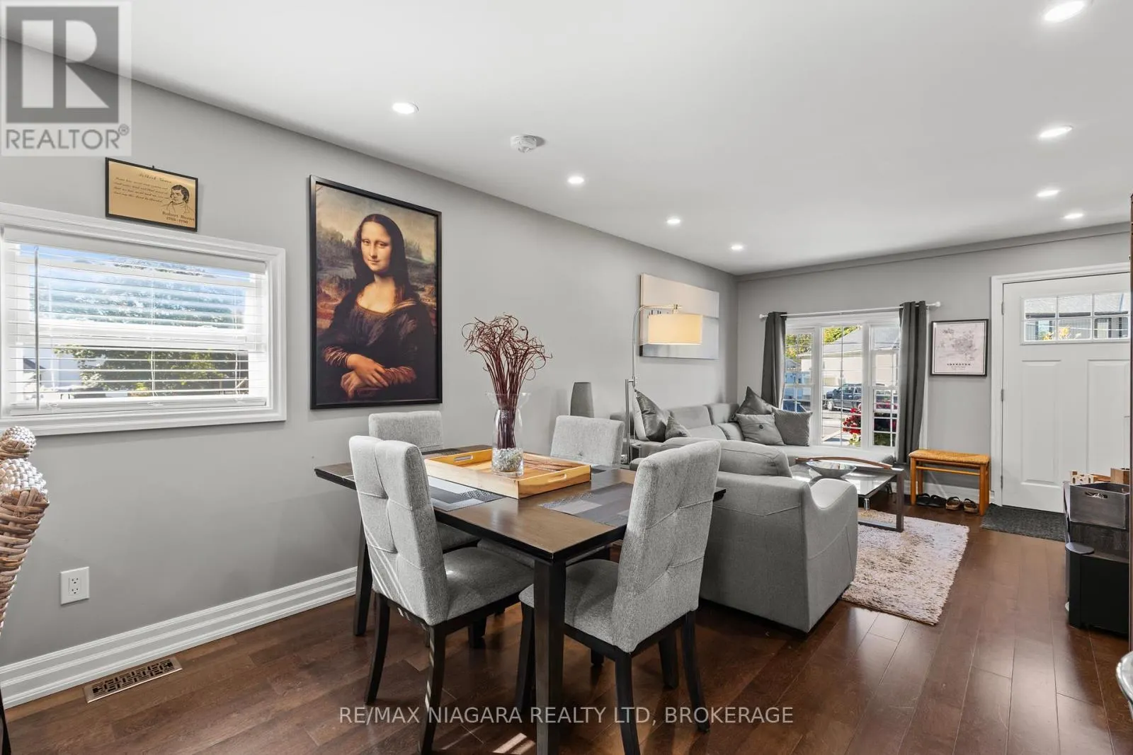 35 LEEPER STREET
