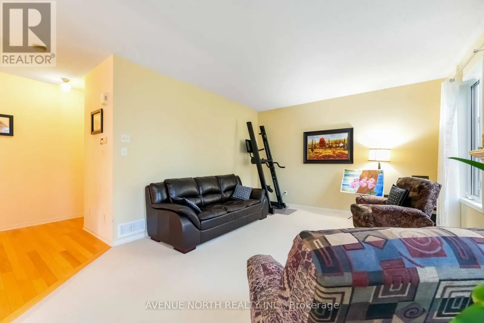 23 HEARTHSTONE PLACE