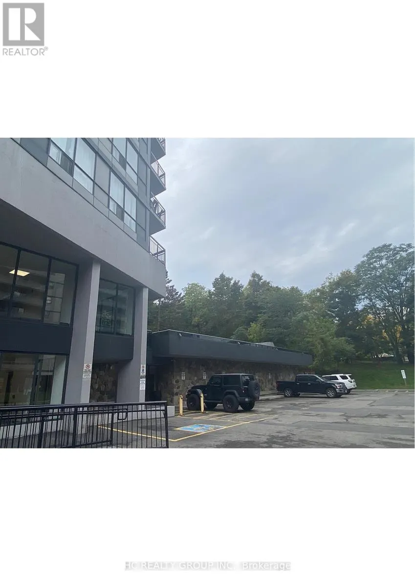 1903 - 150 CHARLTON AVENUE E