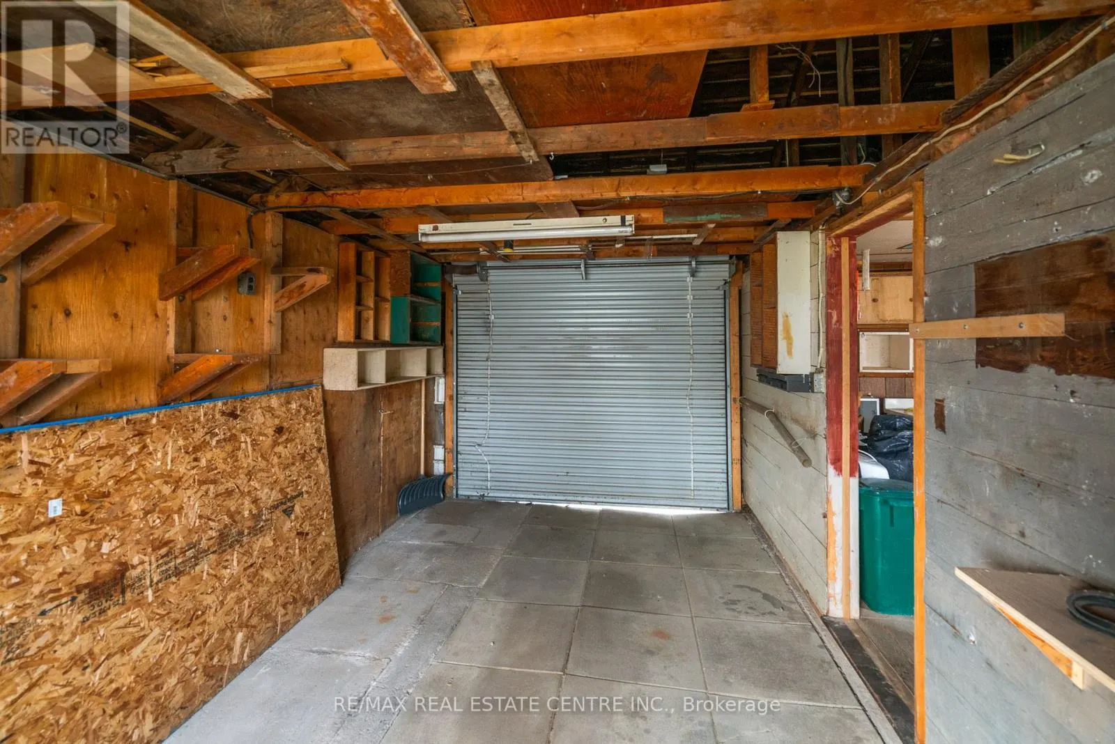 318 CLARENCE STREET