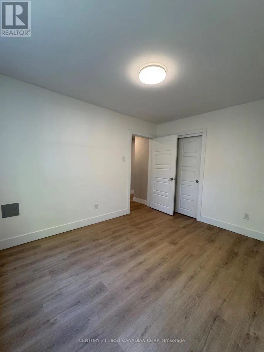323 - 75 HIGH STREET, #323