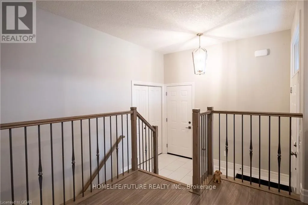 43 CHELFORD CRESCENT