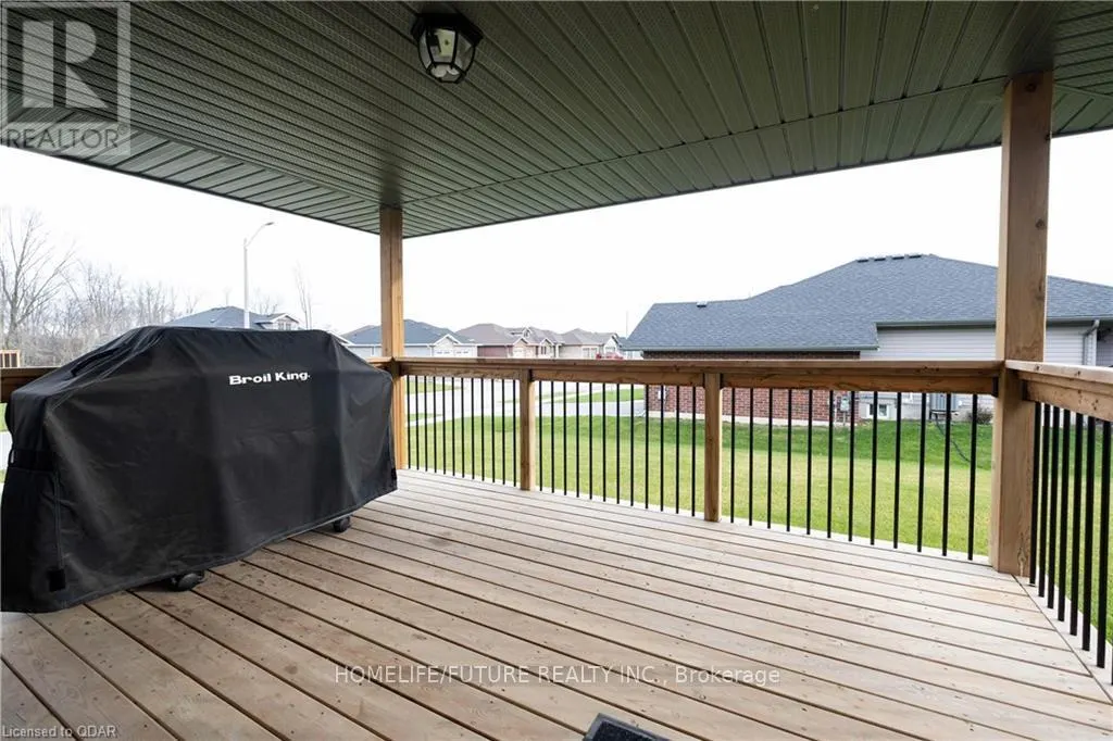 43 CHELFORD CRESCENT