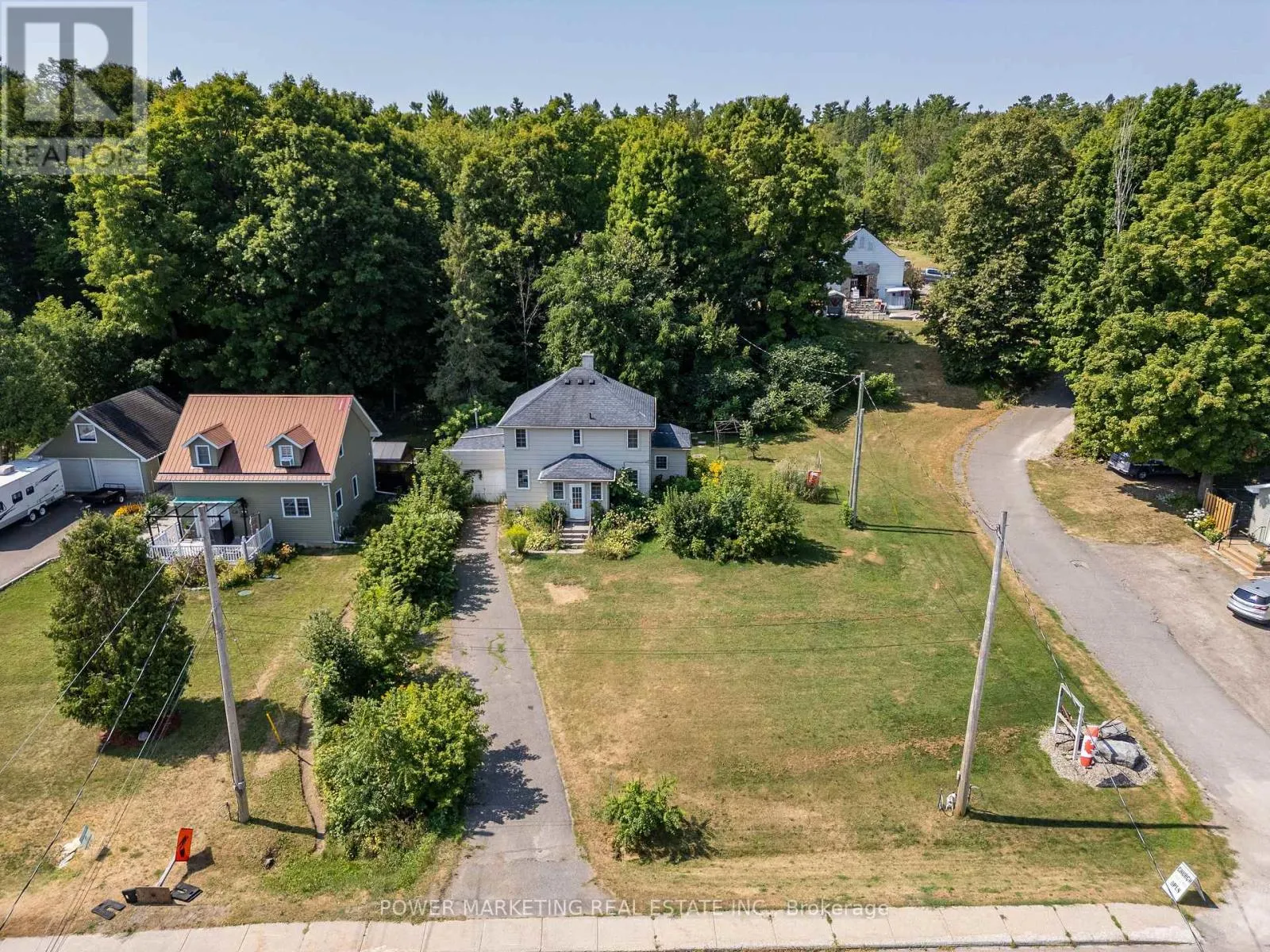 979 RIVER ROAD