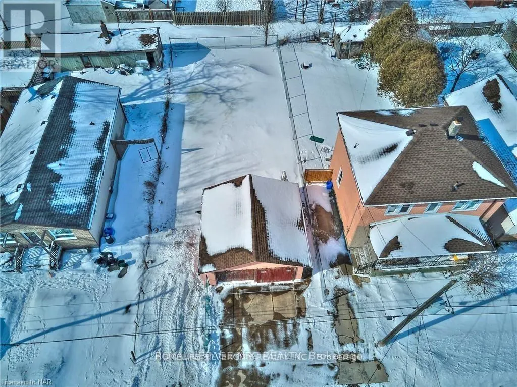 4129 DYSON AVENUE