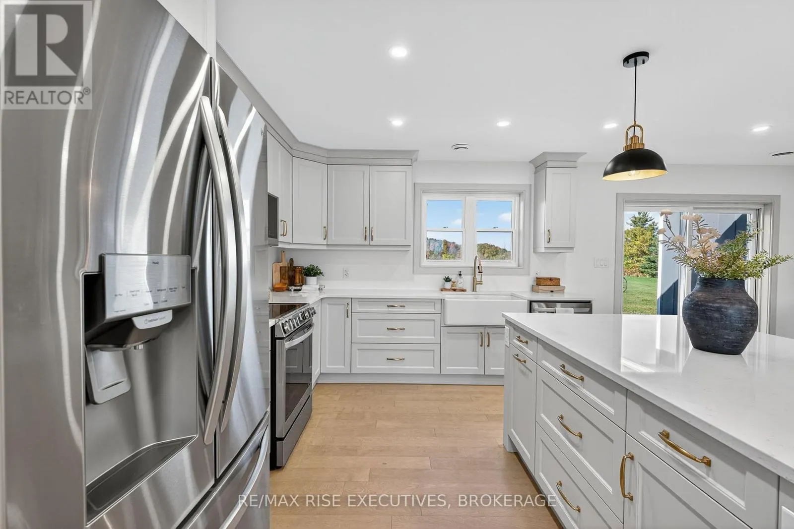 2206 SANDS ROAD