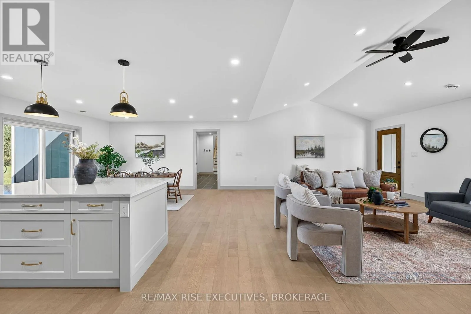 2206 SANDS ROAD