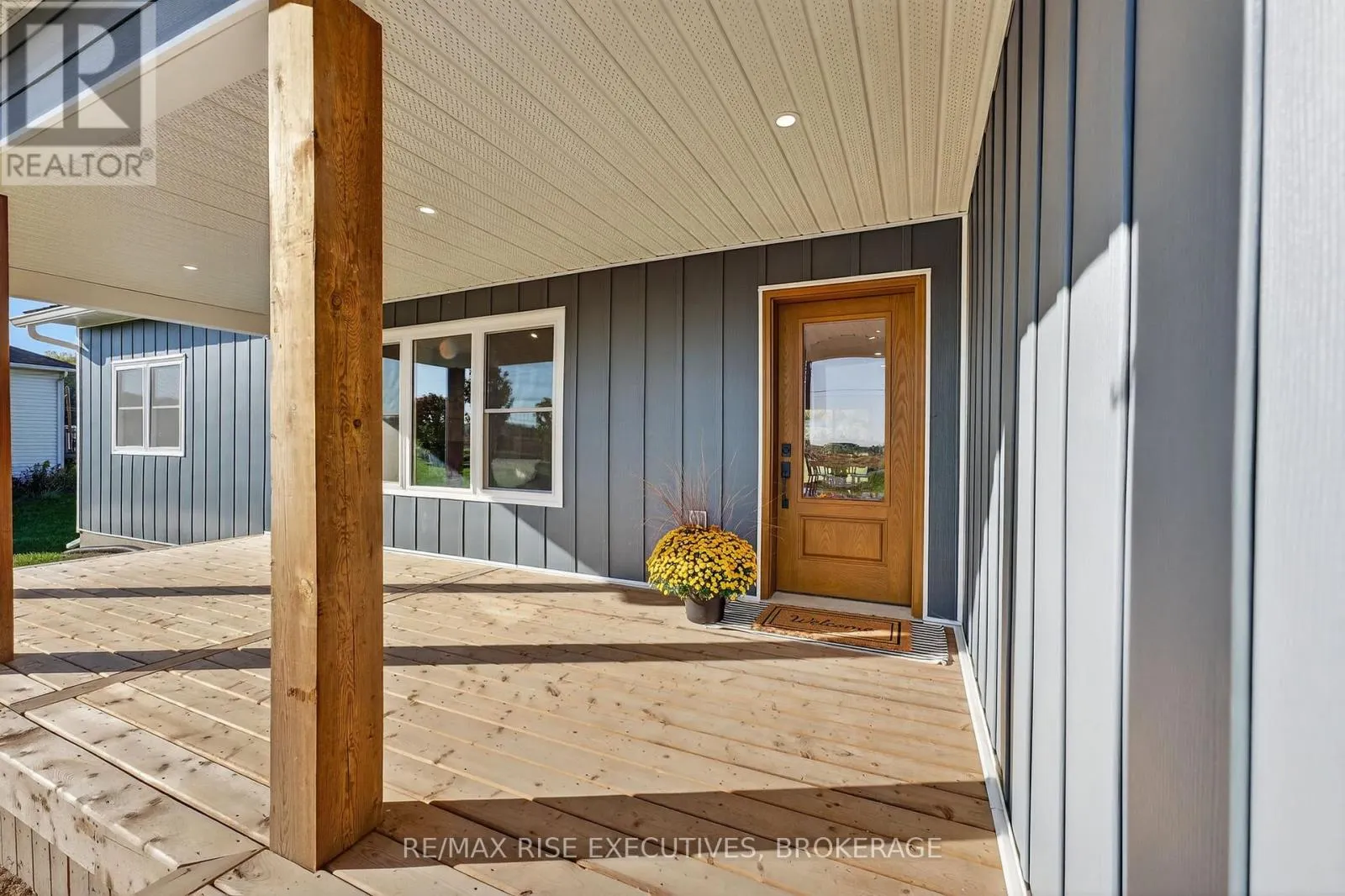 2206 SANDS ROAD