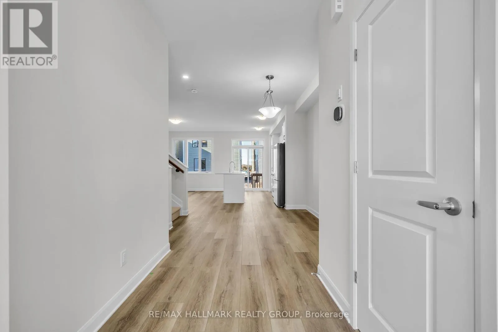 2526 ESPIRIT DRIVE