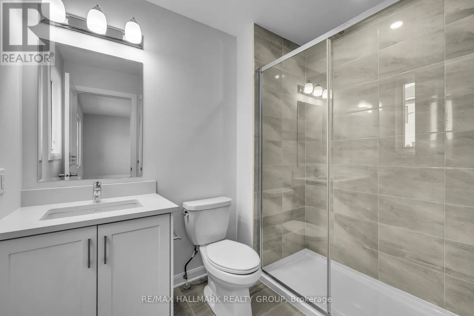 2526 ESPIRIT DRIVE