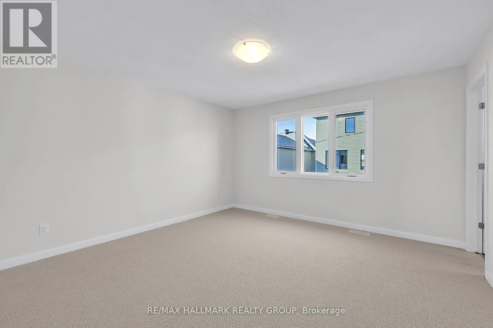 2526 ESPIRIT DRIVE