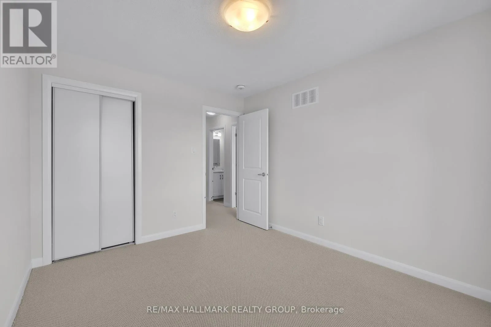 2526 ESPIRIT DRIVE