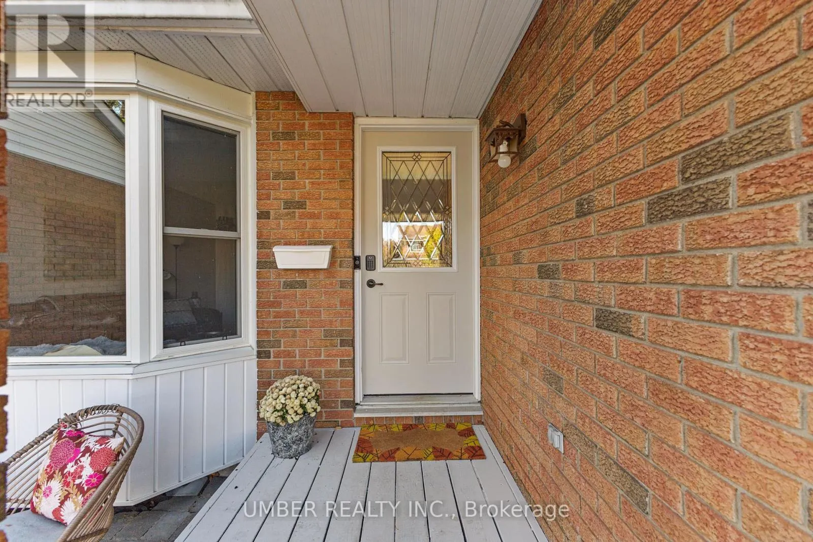 1130 ST EMMANUEL TERRACE