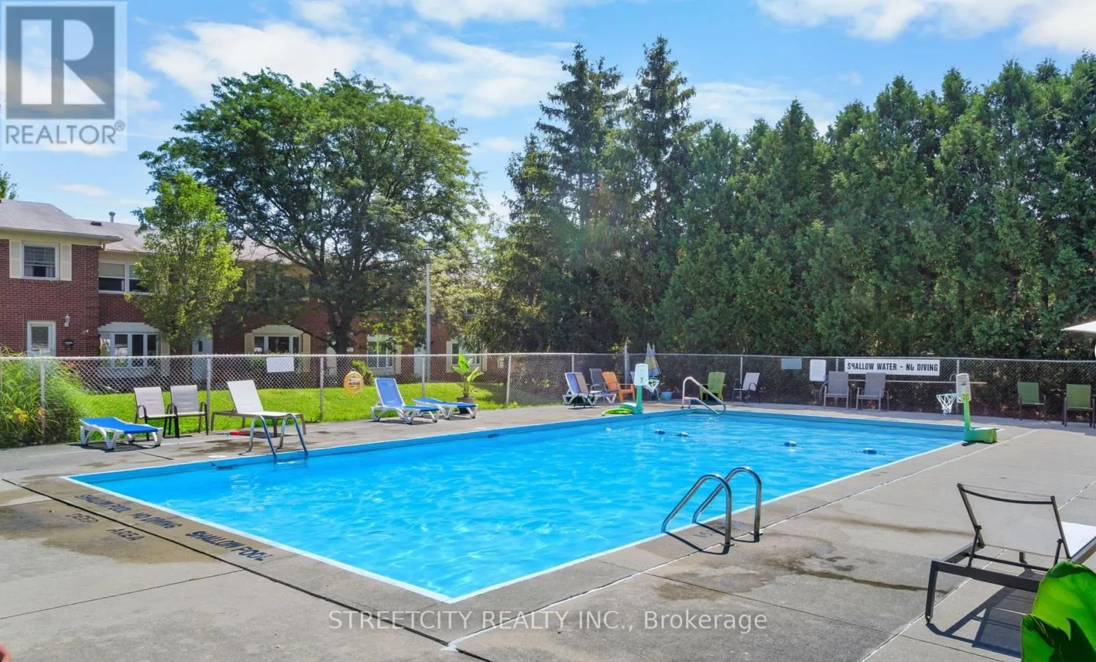 402 HOMESTEAD COURT