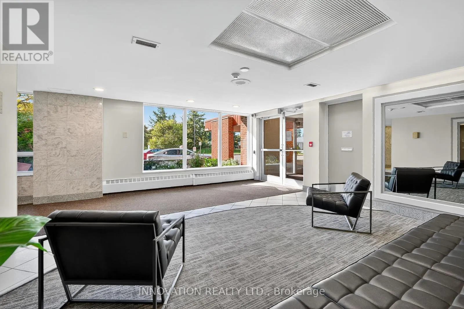 1015 - 915 ELMSMERE ROAD