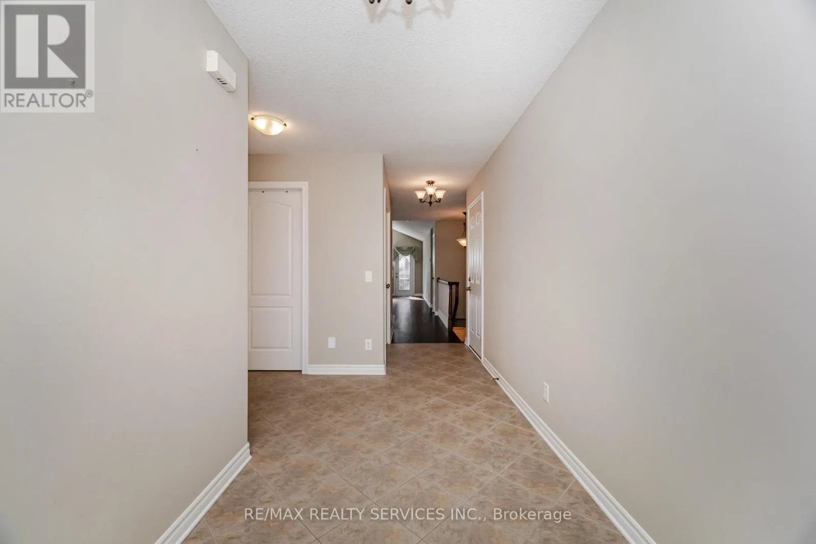 43 ROSE GLEN CRESCENT