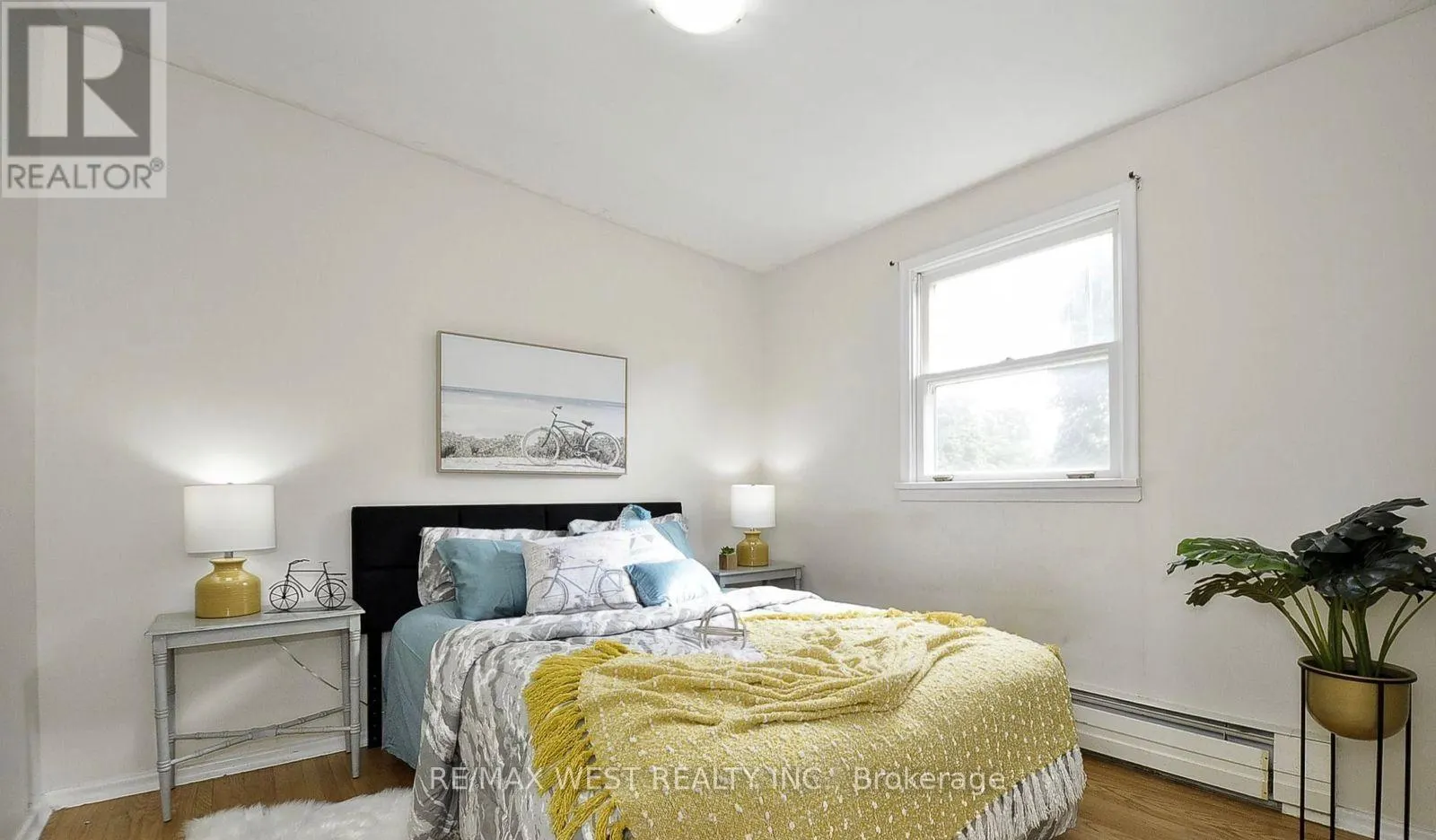 442 HIGHLAND ROAD E