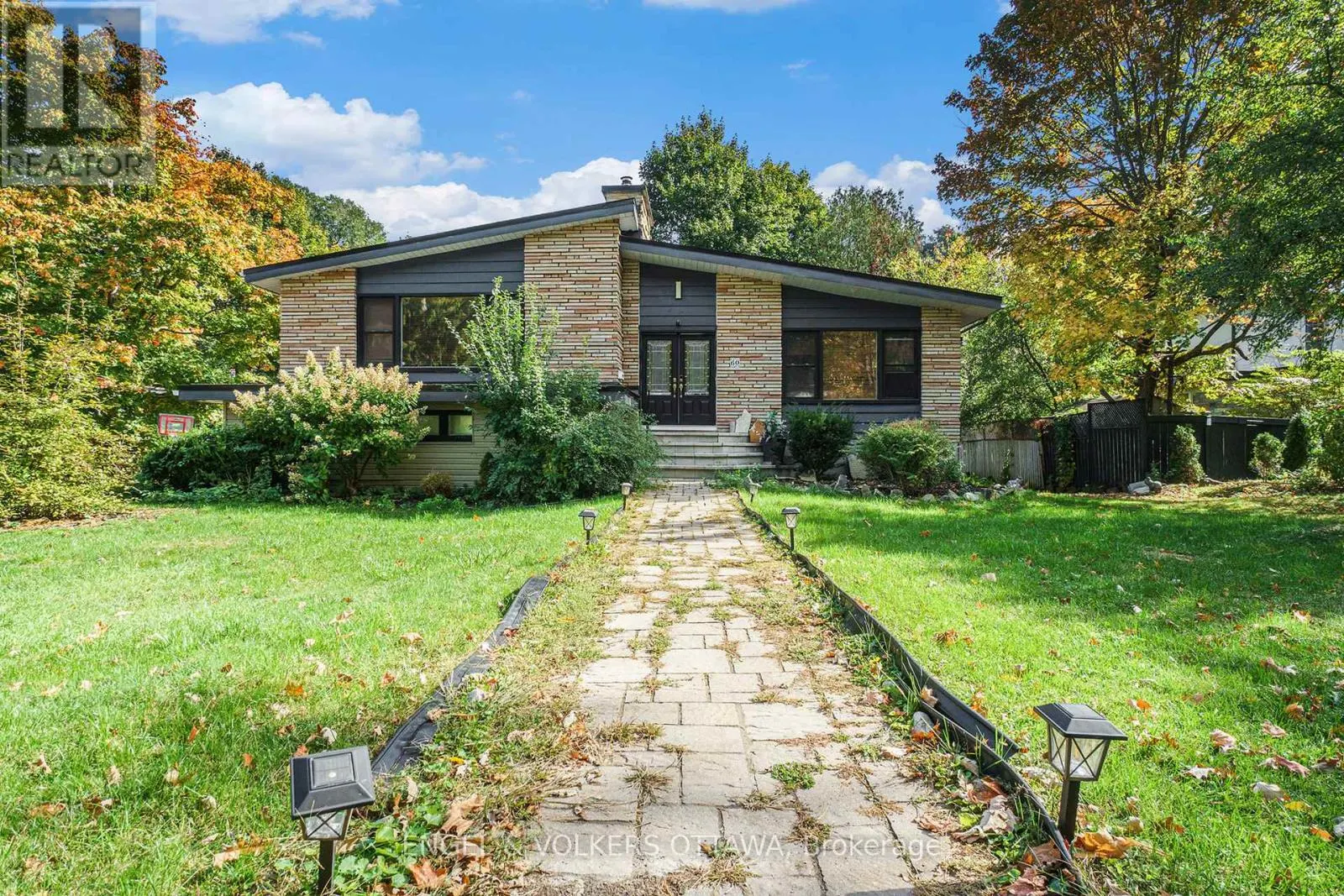 60 JULIANA ROAD