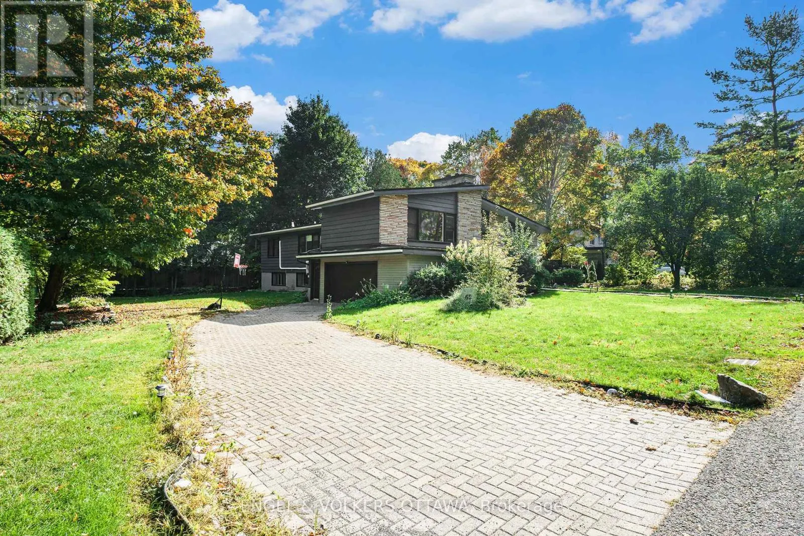 60 JULIANA ROAD