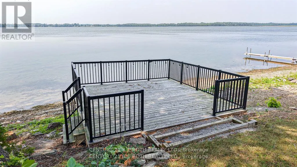 71 CAMPBELL BEACH ROAD