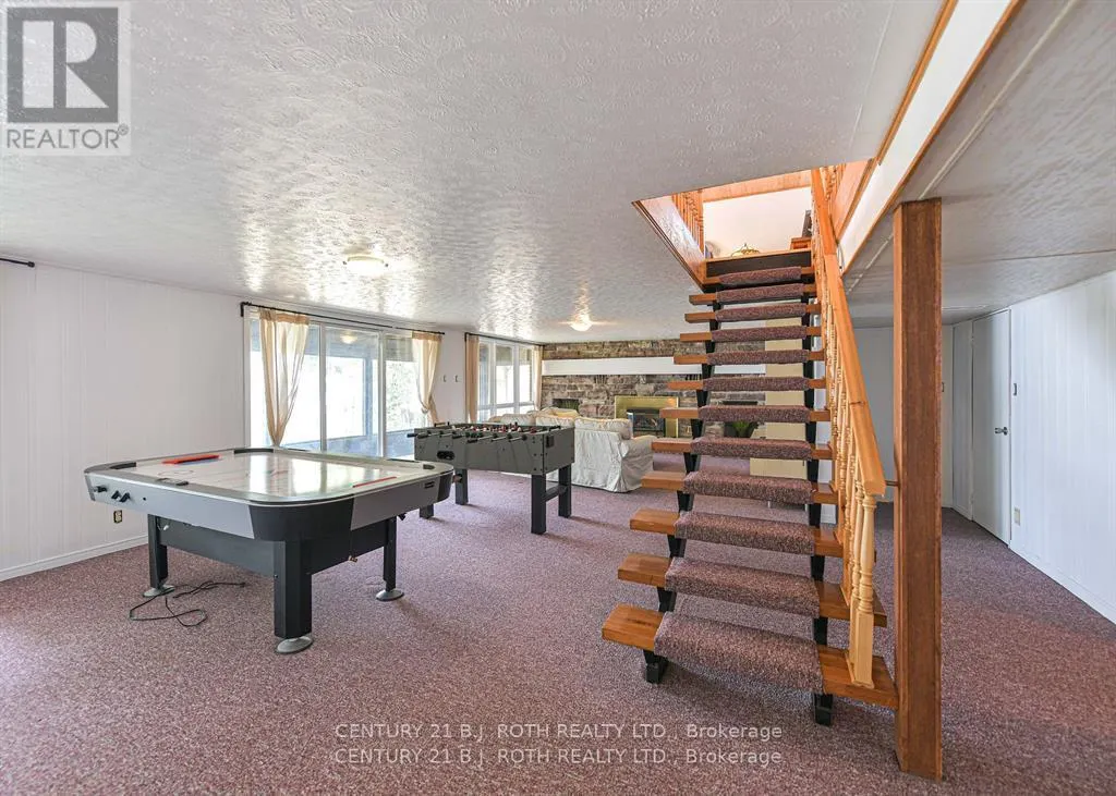 71 CAMPBELL BEACH ROAD