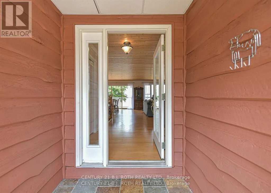 71 CAMPBELL BEACH ROAD