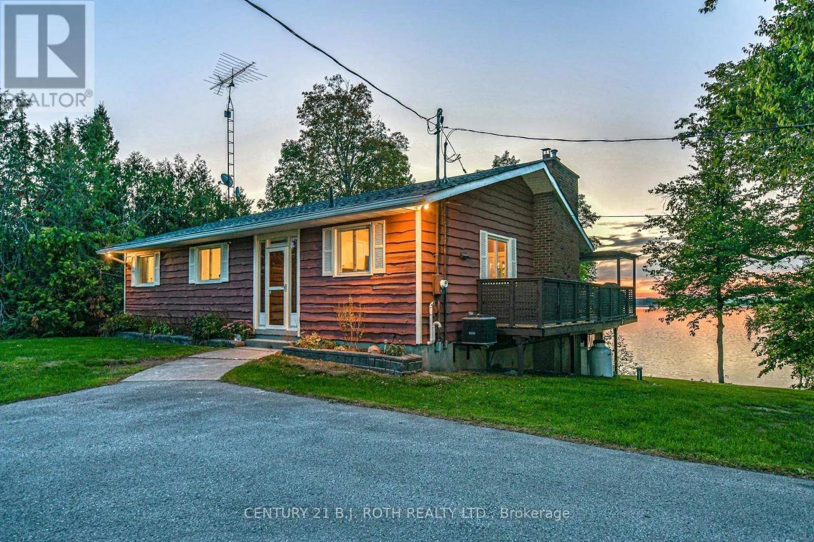 71 CAMPBELL BEACH ROAD