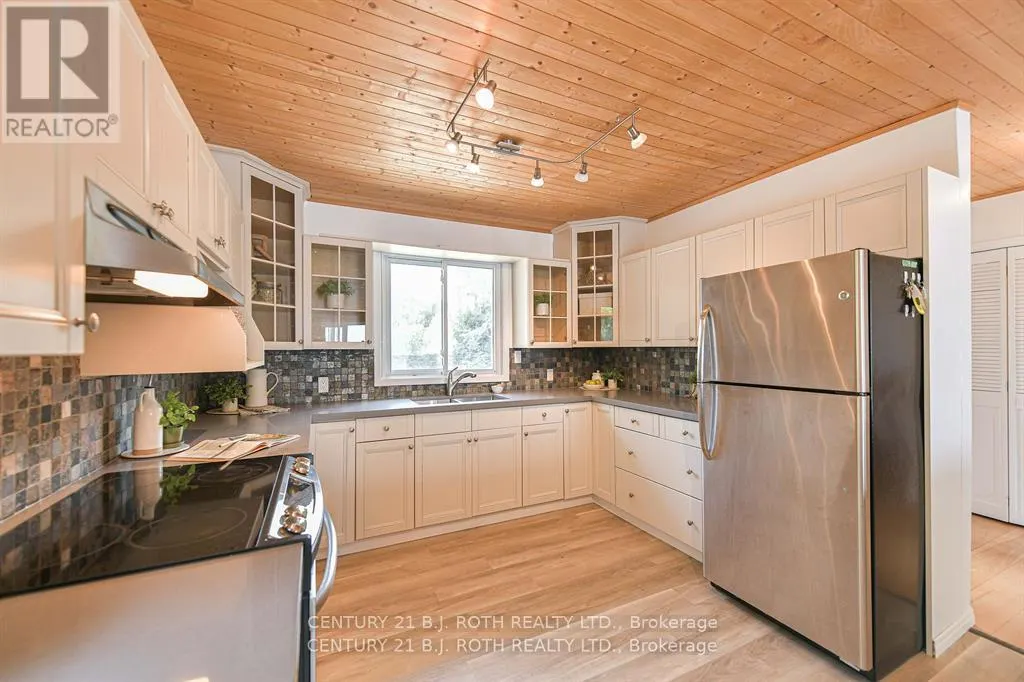 71 CAMPBELL BEACH ROAD