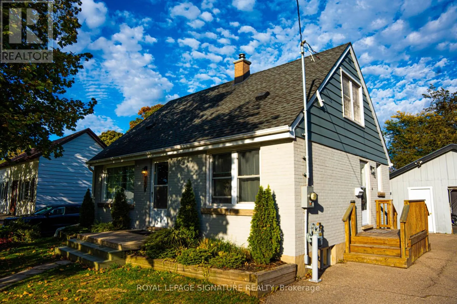 73 BEE STREET