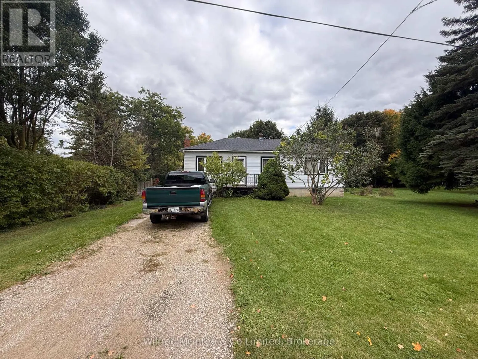 408 MARY STREET