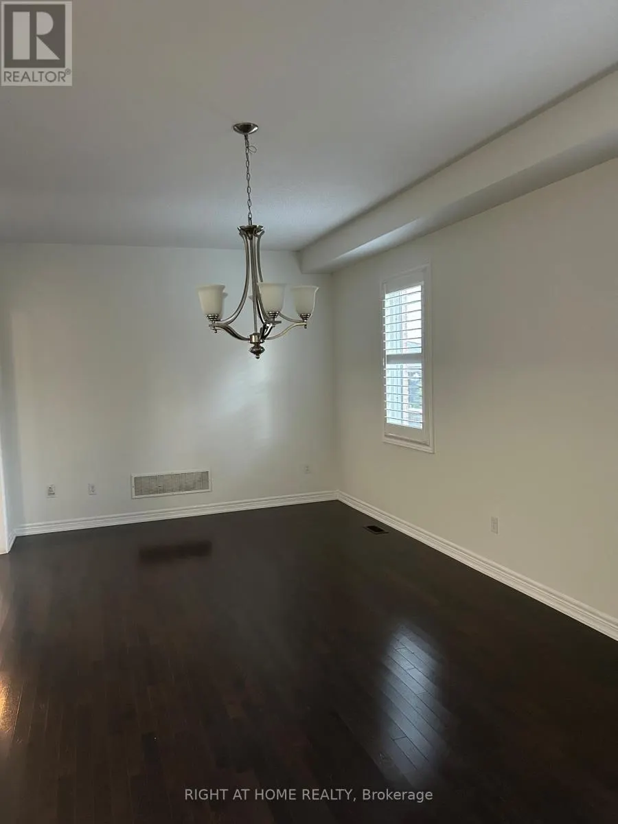 132 MCKNIGHT AVENUE