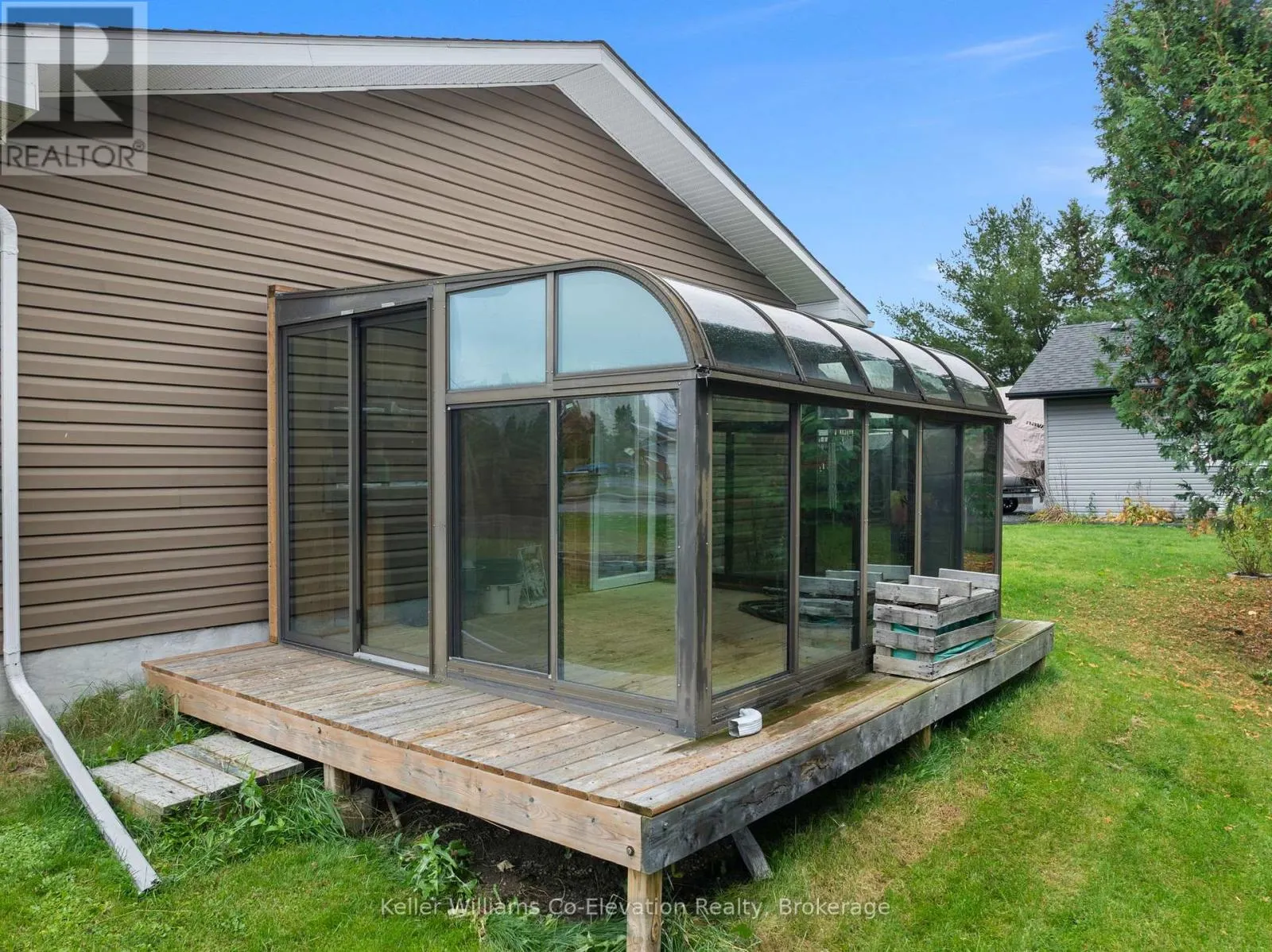 309 NOTRE-DAME STREET W