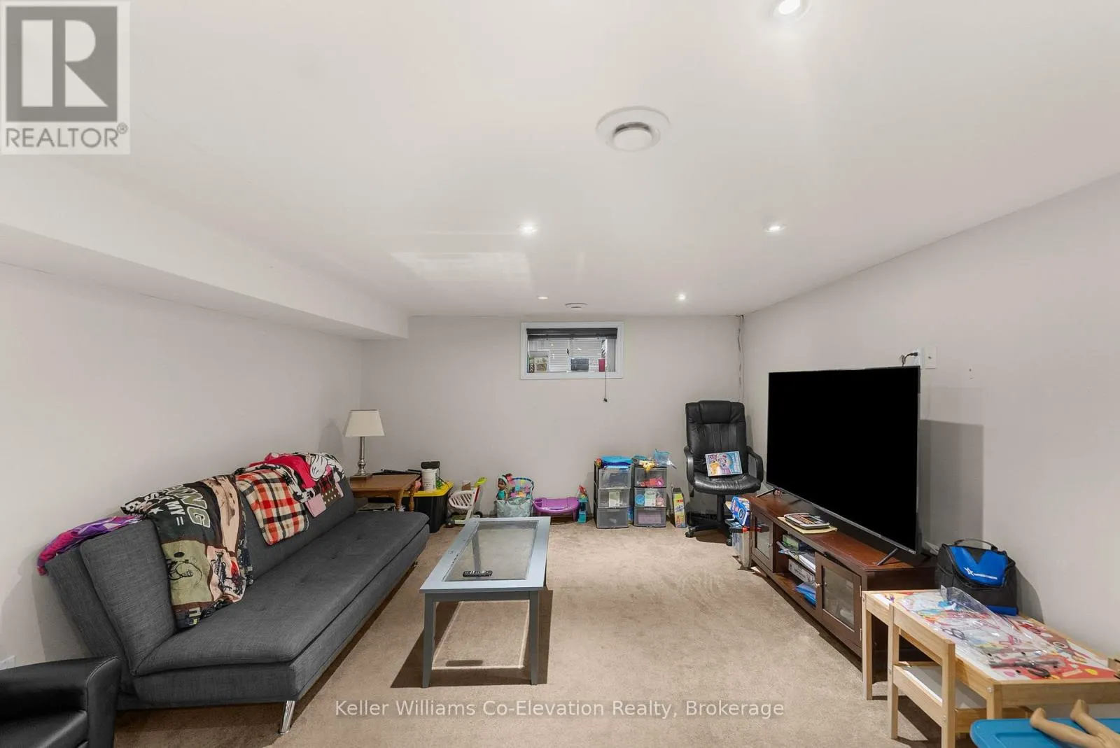 309 NOTRE-DAME STREET W