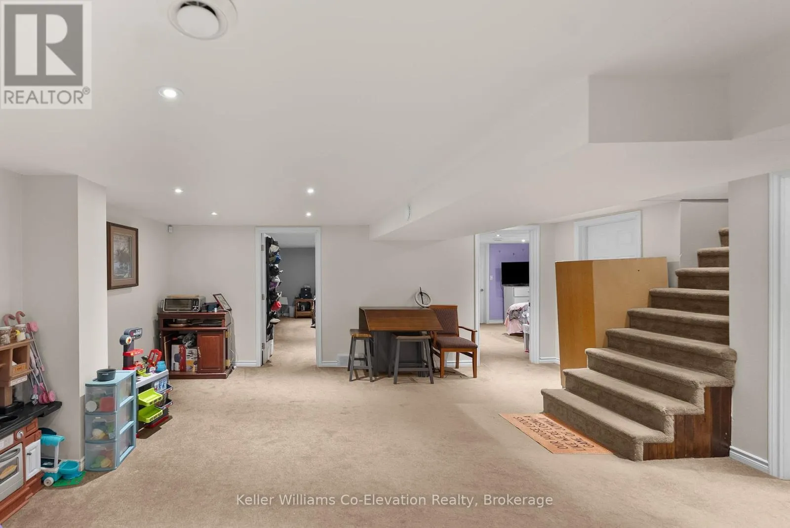 309 NOTRE-DAME STREET W