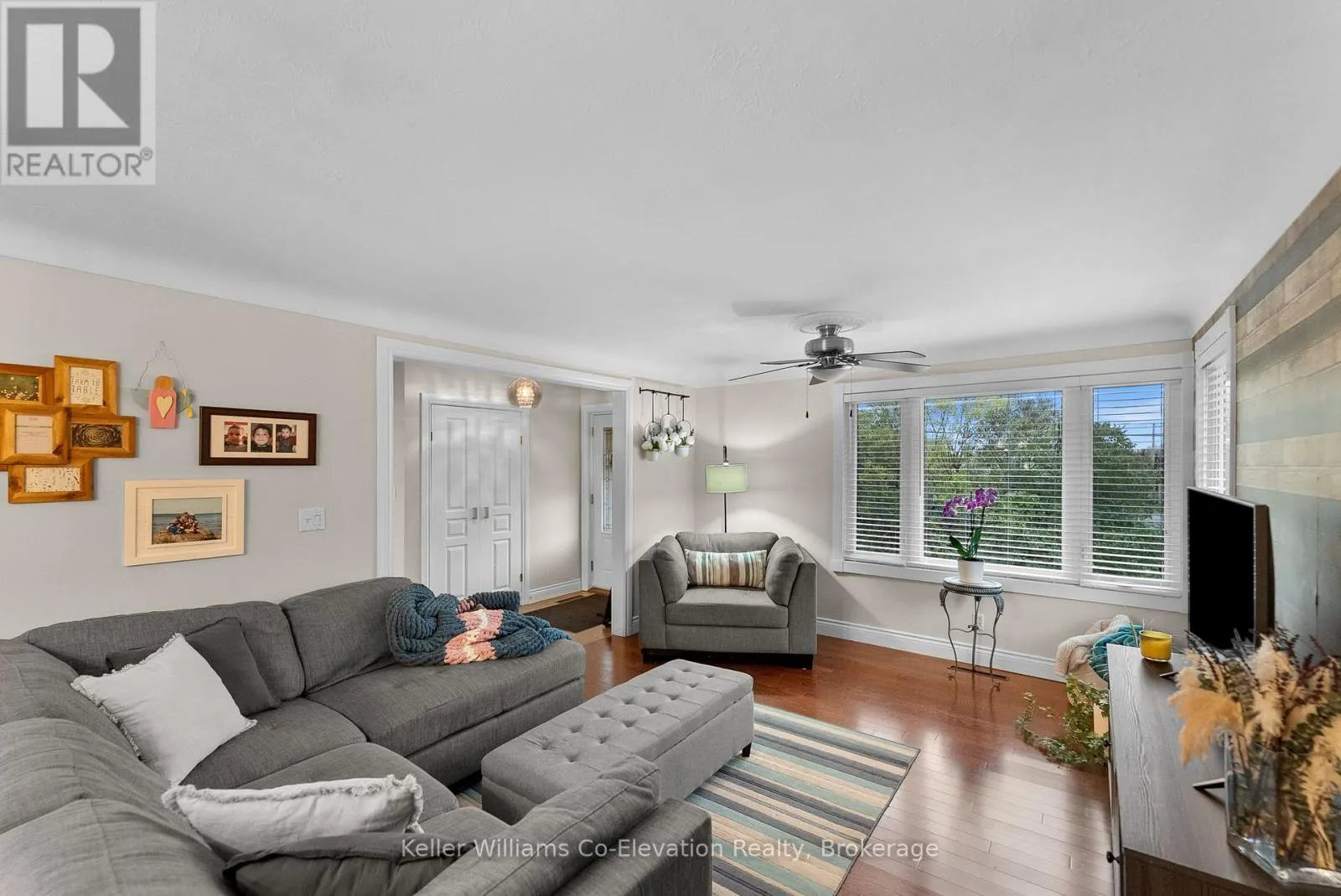 309 NOTRE-DAME STREET W