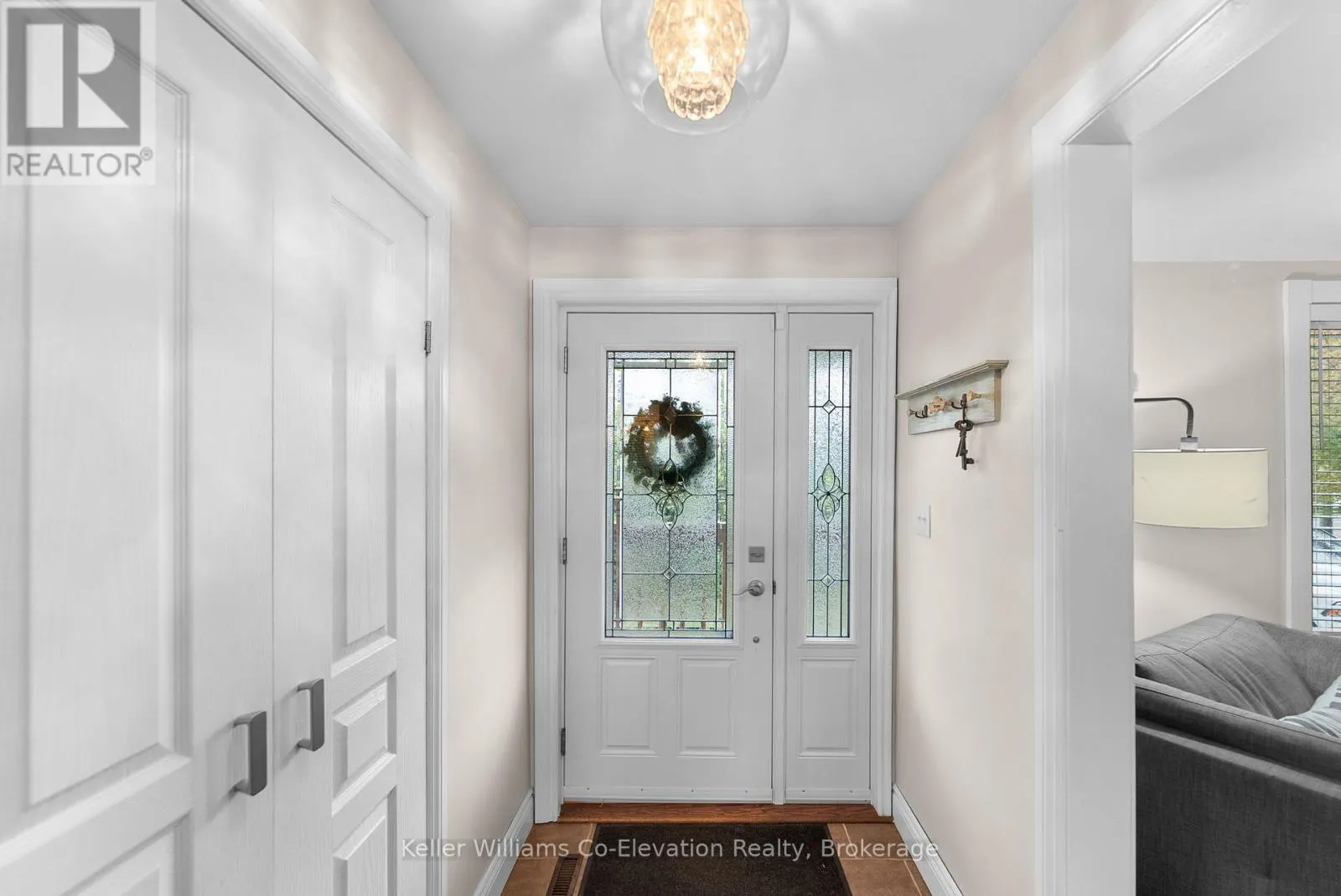 309 NOTRE-DAME STREET W