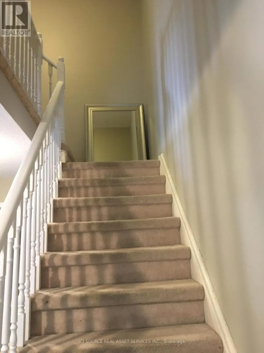 104 ROCKHAVEN LANE