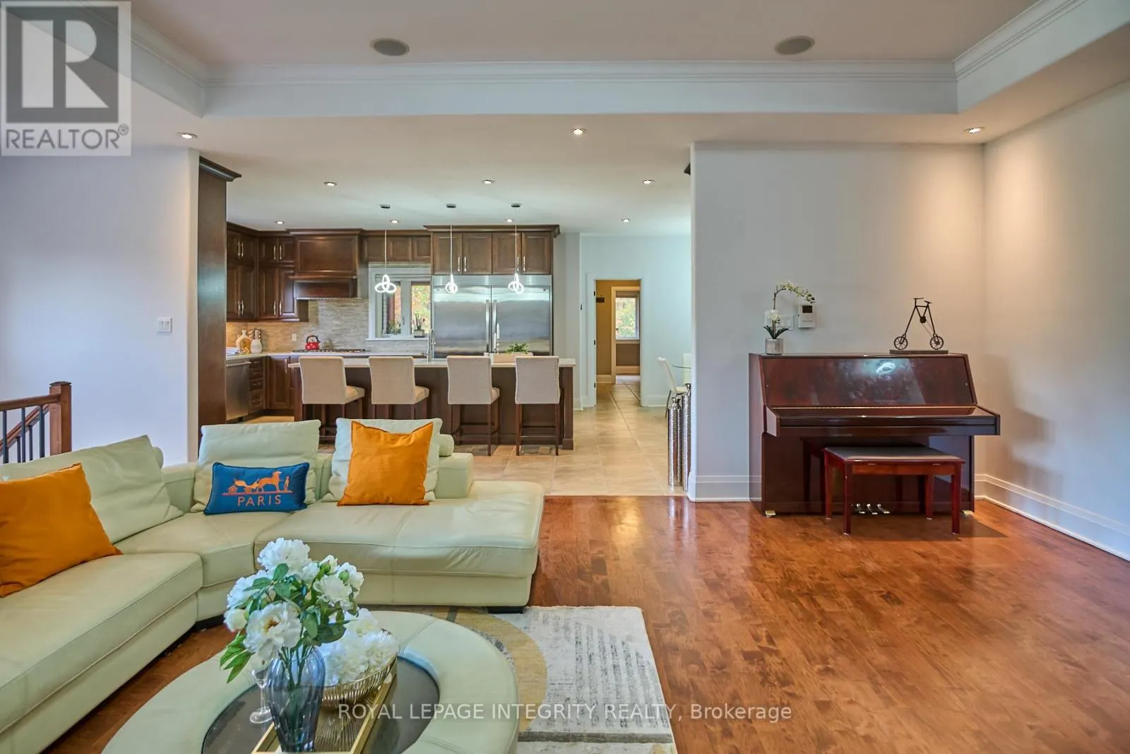 1954 CEDARLAKES WAY