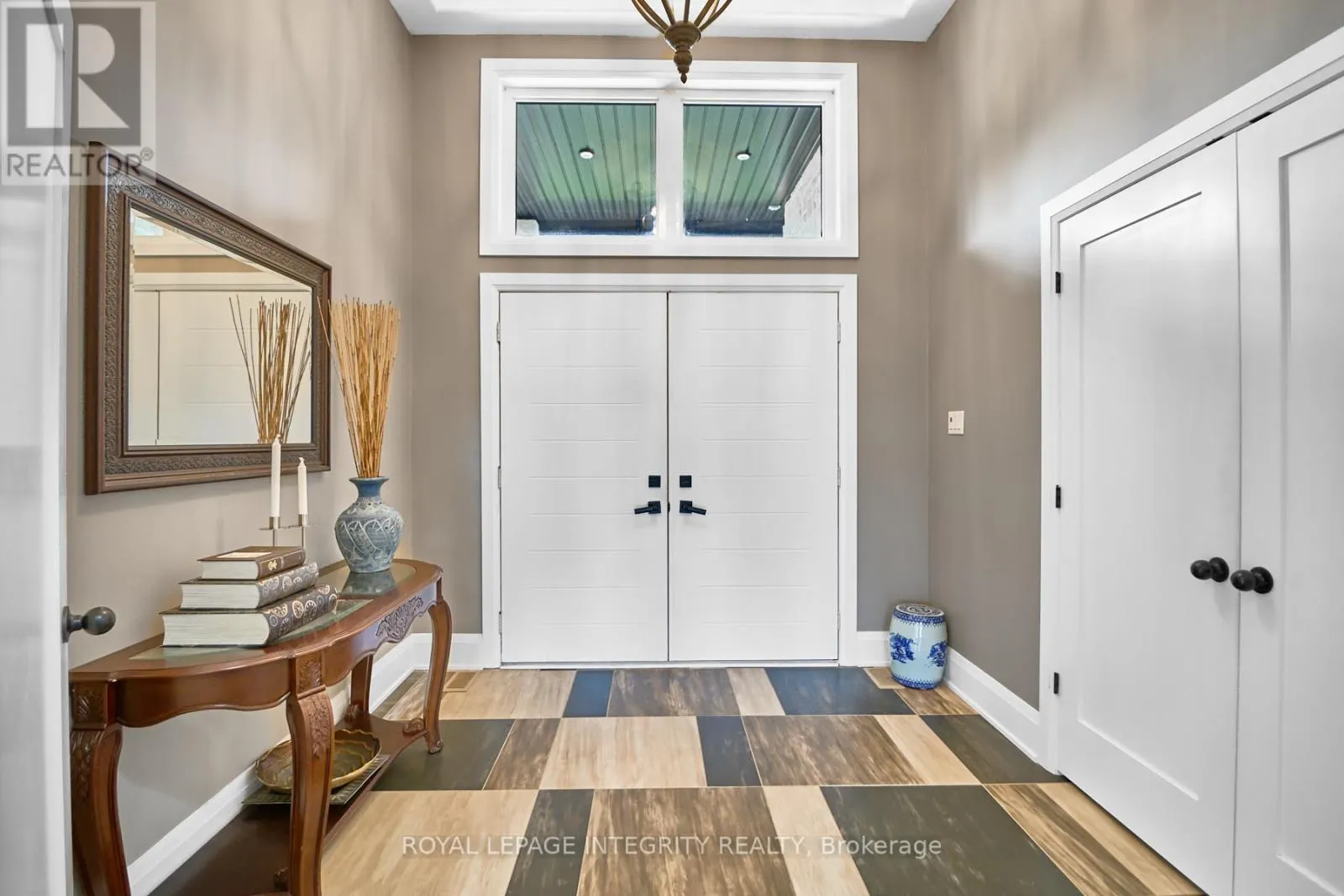 1954 CEDARLAKES WAY