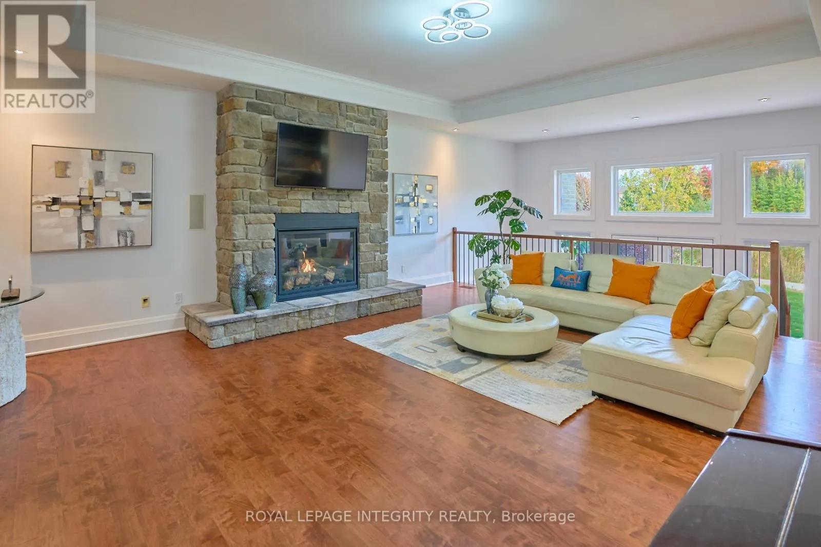 1954 CEDARLAKES WAY