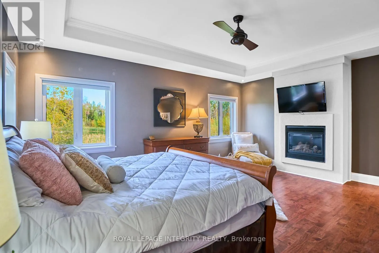 1954 CEDARLAKES WAY