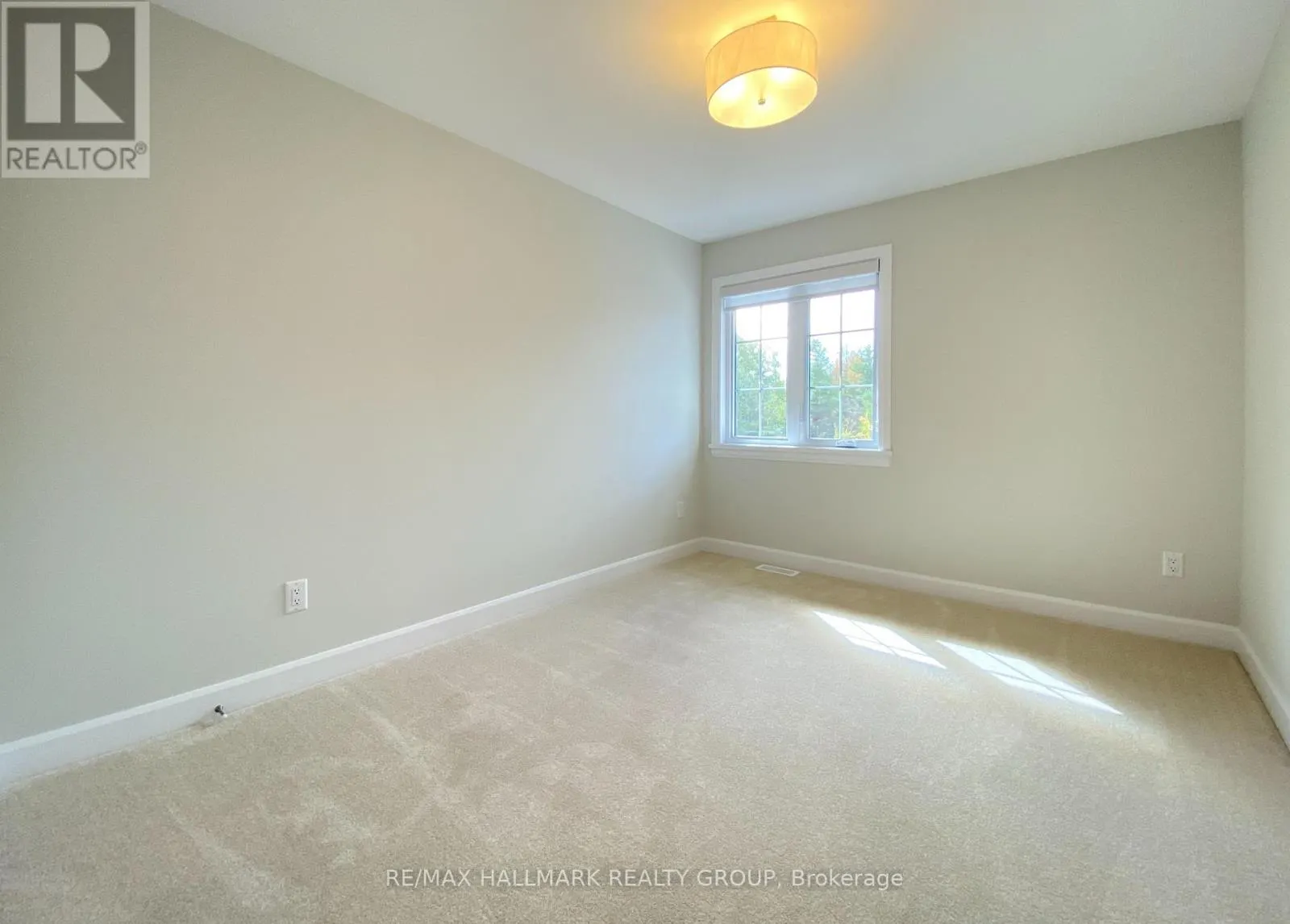 1308 WHITLOW GRASS WAY
